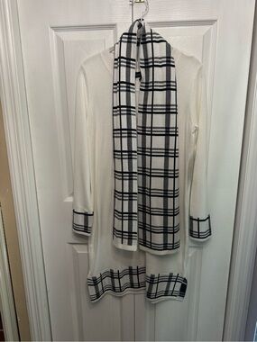 Cream Knit Dress with Black Windowpane Trim and Matching Scarf